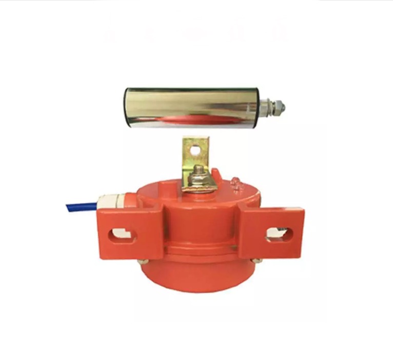 DQK-1梭式輸送機(jī)/跑偏開(kāi)關(guān):確保輸送系統(tǒng)穩(wěn)定運(yùn)行,提升生產(chǎn)效率 DQK-1梭式輸送機(jī)/跑偏開(kāi)關(guān):確保輸送系統(tǒng)穩(wěn)定運(yùn)行,提升生產(chǎn)效率